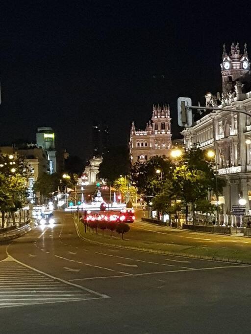 #Madrid Centro. 3D. Gran Via. Callao.Puerta del Sol Esterno foto